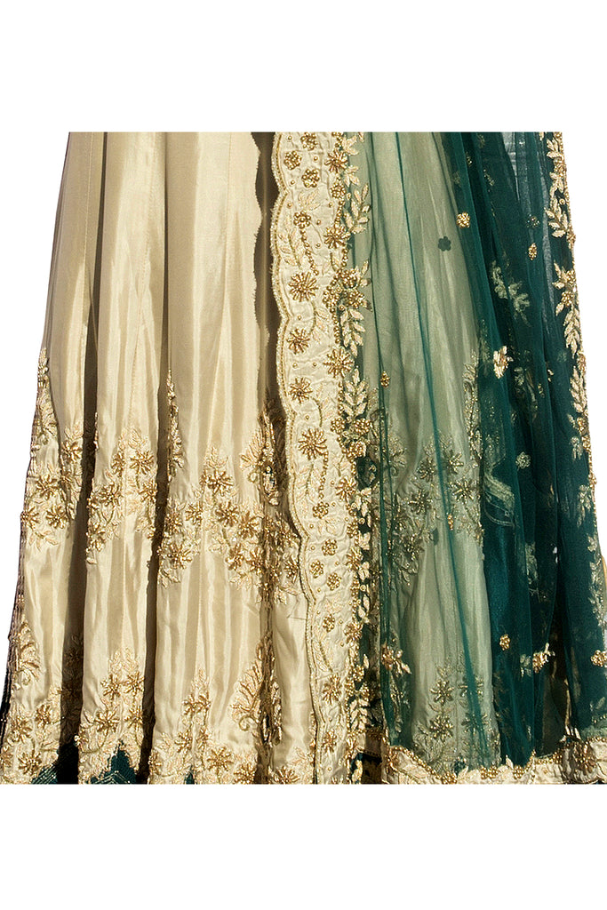 Antique Green Embroidered Kaalidar Set